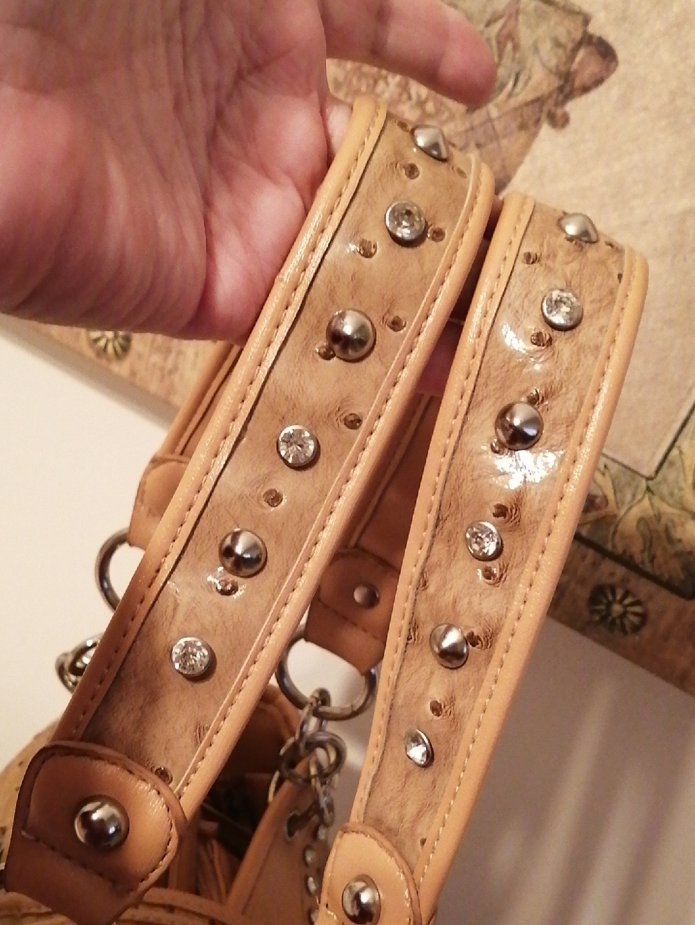 Silverake Ostrich Embossed Vegan Leather With Sparkling Crystals ShoulderBag - Picture 11 of 13